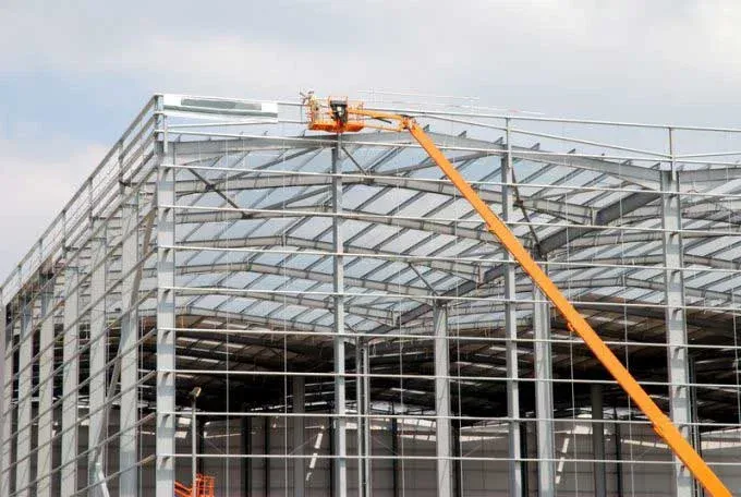 تنفيذ المنشآت الصناعية والهنـاجر والمستودعات في الرياض